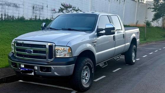 FORD F-250 3.9 XLT MAX POWER 4X4 CD DIESEL 4P MANUAL
